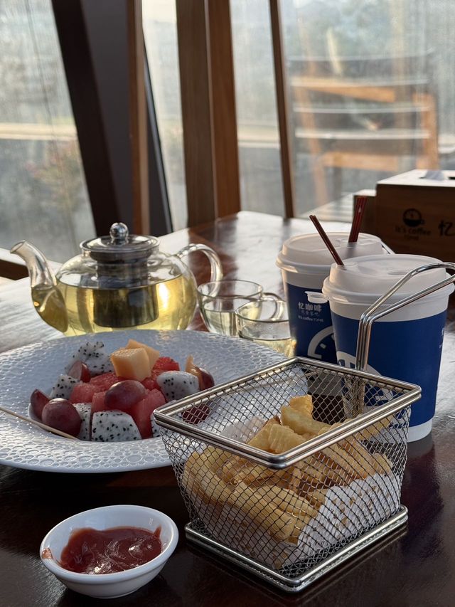 居然住到了桂林觀景酒店天花板。