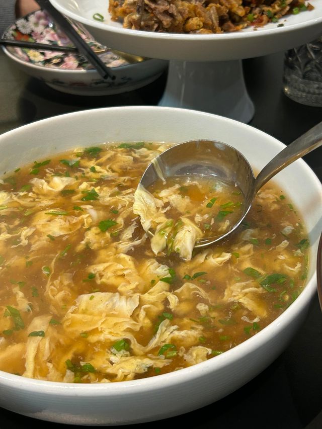 邢台又一家漂亮飯店 還有小提琴演奏