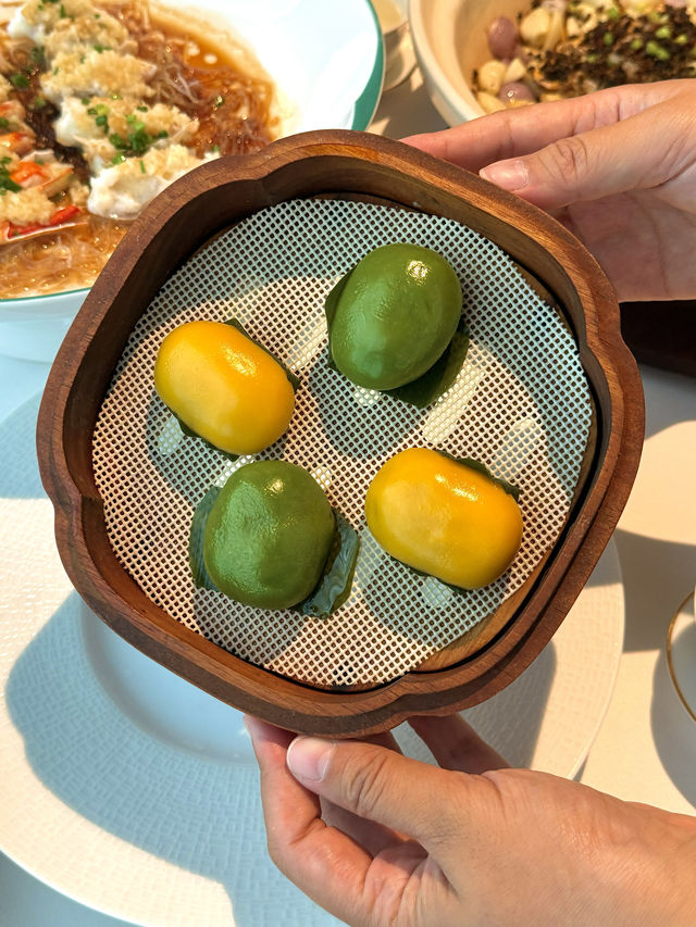 食完呢餐先離開成都，佢哋嘅蟹真係好好食…