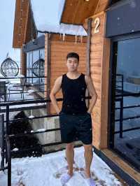 住在雪山腳下係咩體驗