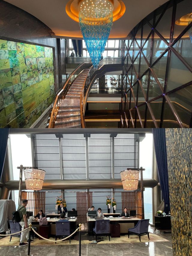 終於俾我搵到深圳超型酒店