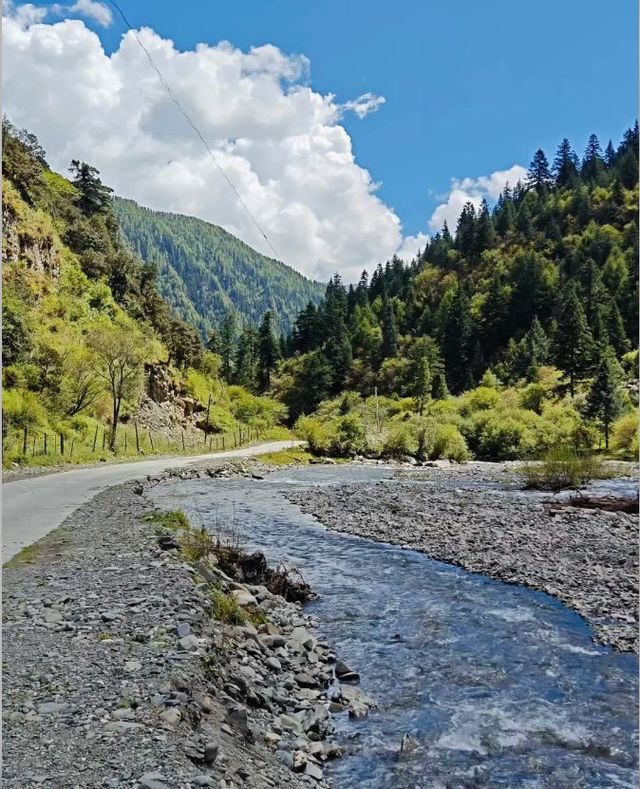 四姑娘山+莫斯卡村3天2晚行程攻略