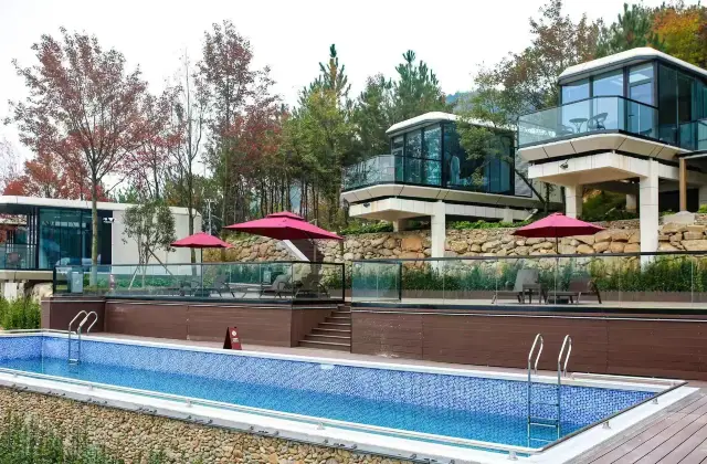 โรงแรมในภูเขาแขวนดาบนี้ยากที่จะออกจากไปจริงๆ!