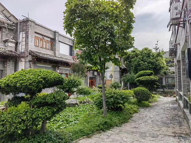 大理晨曦輕宿：山水庭院間，靜享大理慢時光