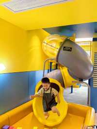 帶小朋友住進佢嘅夢想小屋