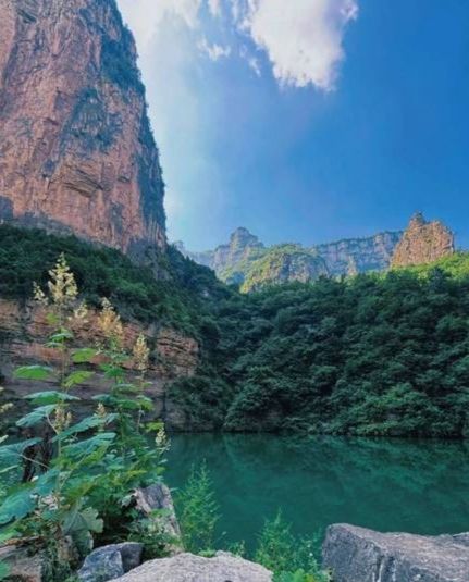 山西長治初秋爽到飛起！20℃峽谷+羊湯自由，學生哥48小時爆