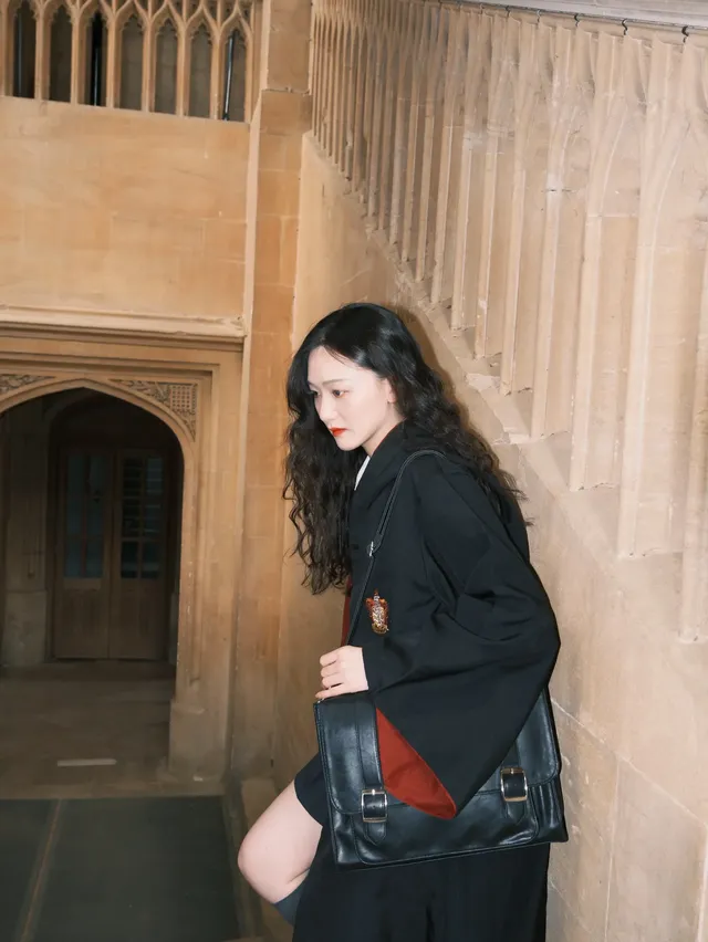 好想幻影移形回到陽光明媚的霍格華茲🪄