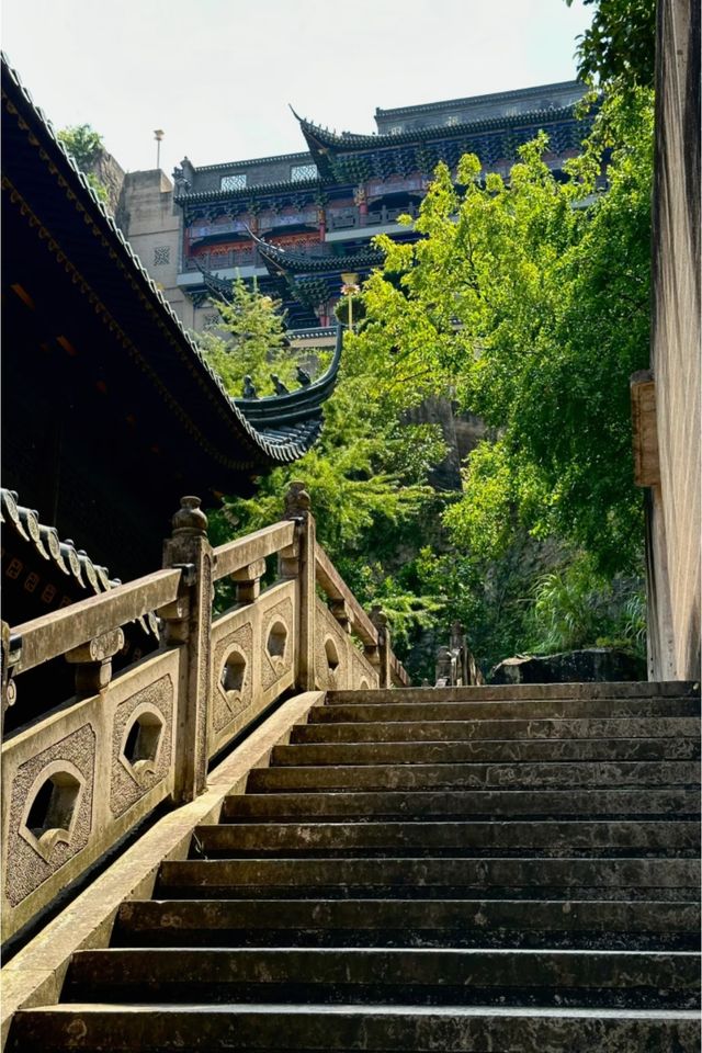 在台州，我找到了和山西同等震撼的“懸空寺”