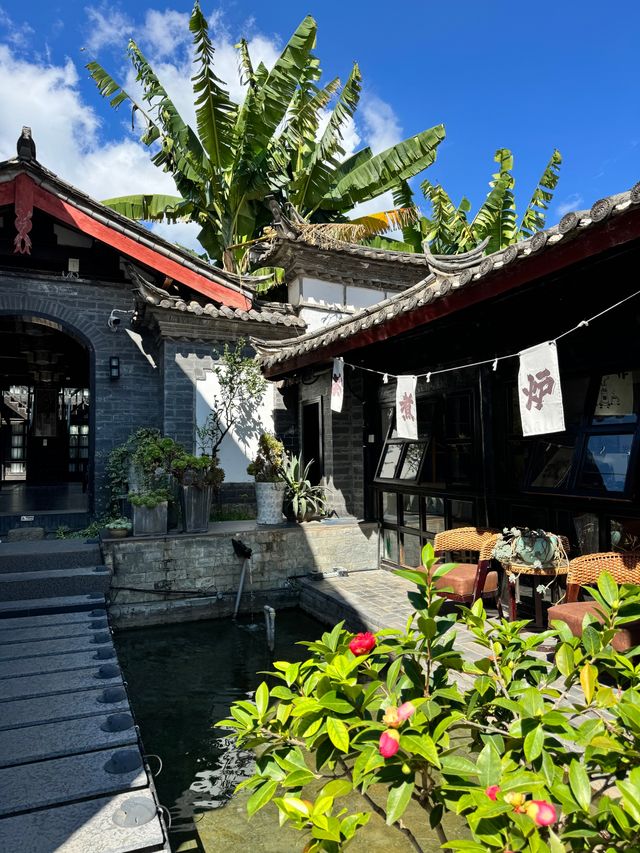 來麗江住了不想走的民宿，環境太治癒了