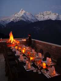 不是國外，這是梅里雪山的泊度酒店！！