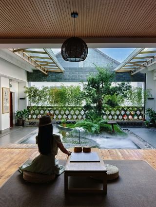 建水｜藏在古城裡的四合院客棧