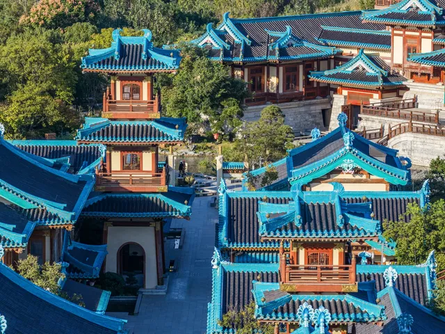 來金陵小城，體驗屬於南京特有的「金陵藍」