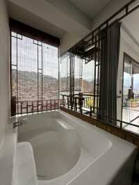 貴州!千戶苗寨去了8次我終於找到了一家觀景超美的吊腳樓民宿