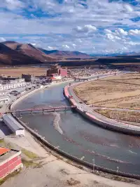 在海拔4000米，目睹一場信仰的燃燒！