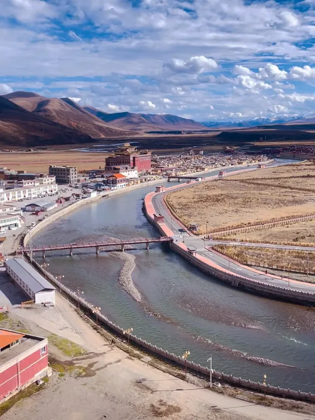 在海拔4000米，目睹一場信仰的燃燒！