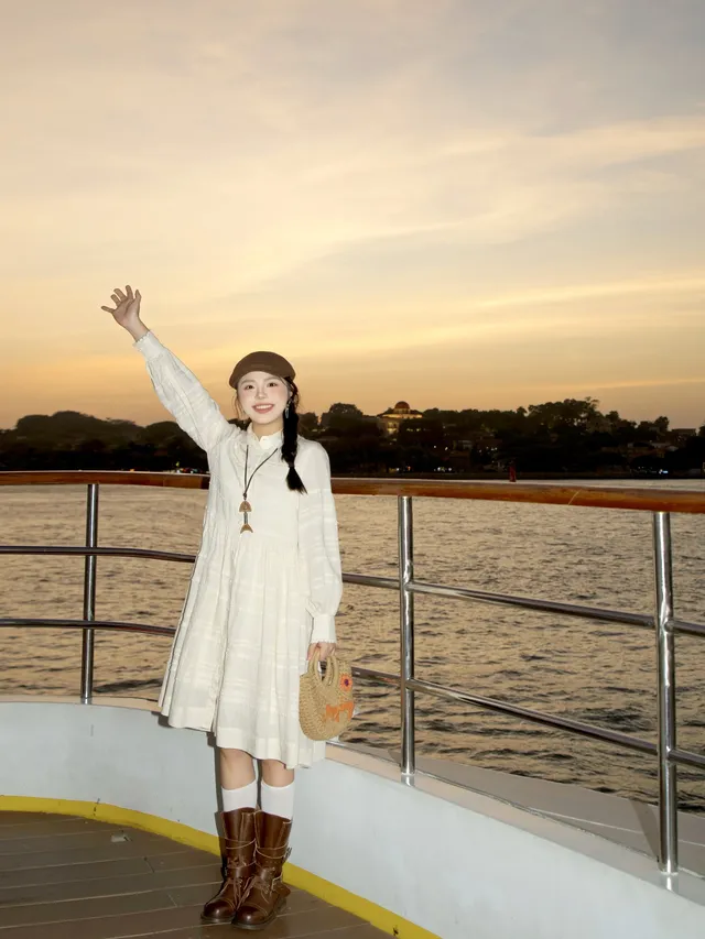 在廈門一定要把一場日落留給大海呀～