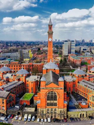 UK 1-Day Private Car Tour: Worry-Free and Enjoyable