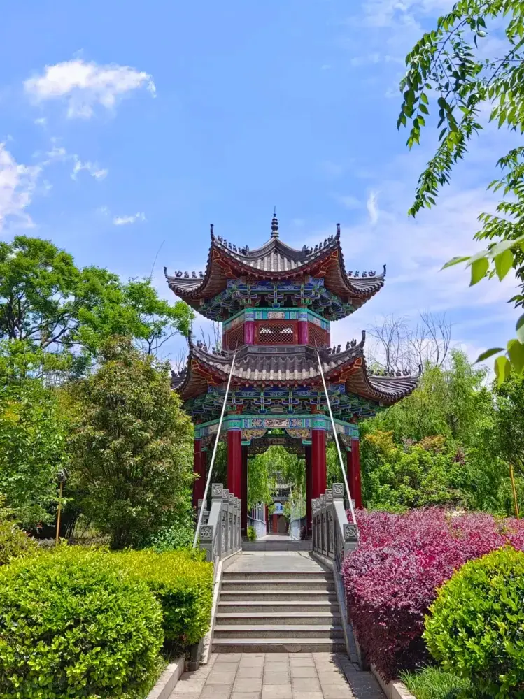 珠江源古鎮：雲南秘境古鎮，免費且人少 。