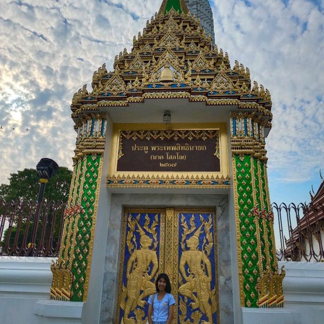 วัดระฆังโฆสิตาราม 