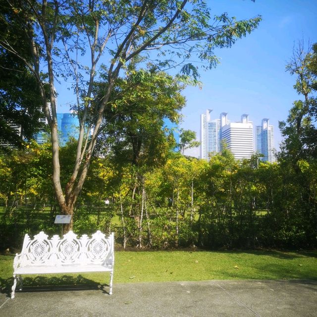 สวนเบญจกิติ สวนป่ากลางกรุง