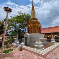 👏Wat Phra Non Laem Pho: Koh Yo's Sacred Gem