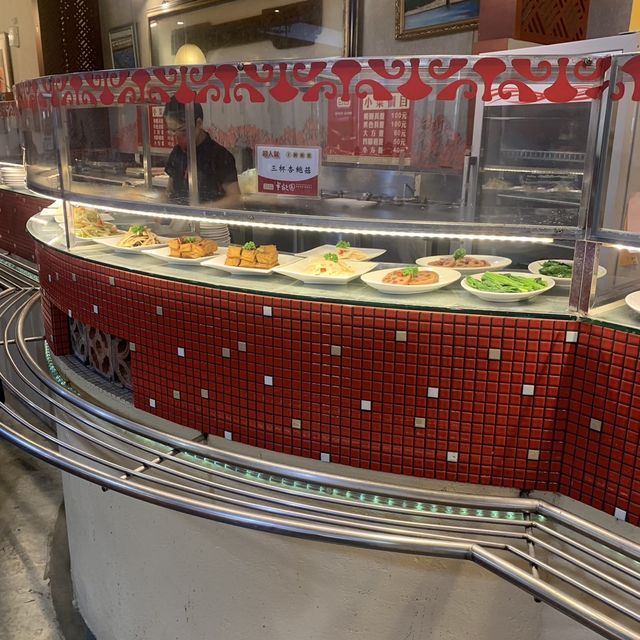 屏東半畝園：一個充滿花香和美食的花園餐廳