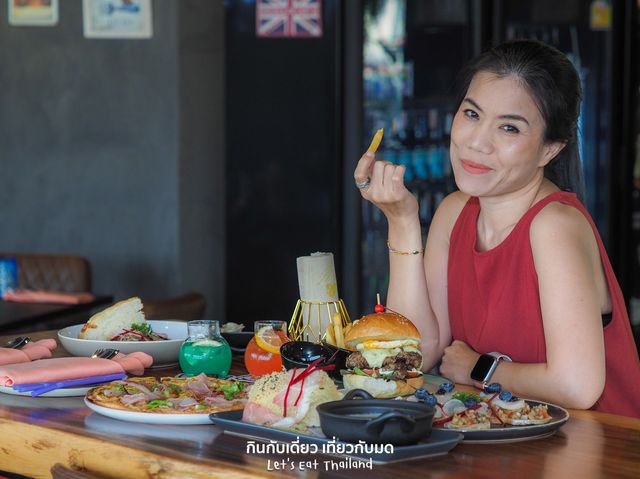 Gen Z Bar & Bistro รูฟท้อปวิวเยาวราช