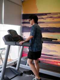 Holiday Inn Express ที่พักราคาถูก หมอนดูดวิญญาณ