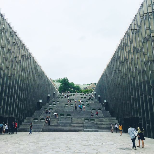韓國🇰🇷一日大學女子🧍🏻‍♀️🎓 Ewha Womans University 이화여자대학교