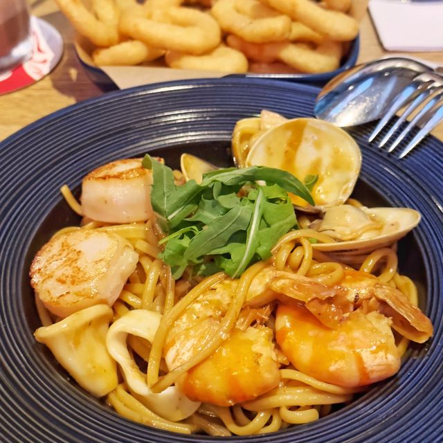 星期三 💃Ladies  Night🍹飲品♾️無限🤩添飲