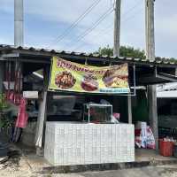 เจ๊เก๋อเนินโพธิ์ ส้มตำหนองบัวในตำนาน