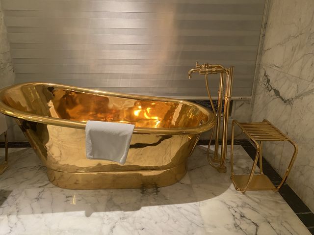 全世界最多黃金裝飾的飯店