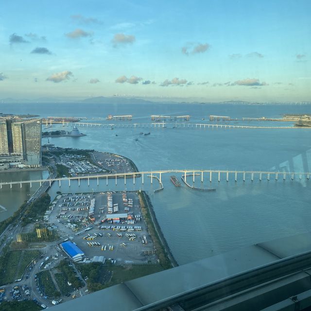 澳門🇲🇴必去觀光景點-澳門旅遊塔360°旋轉餐廳 🏙️