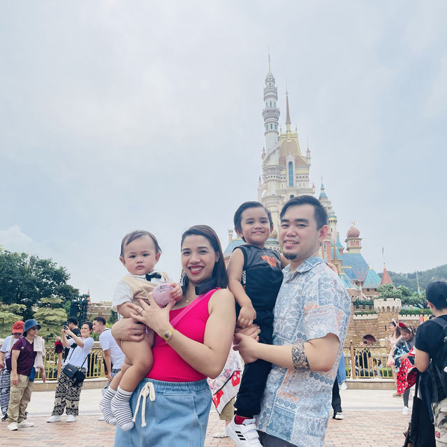 The world's happiest place "Disneyland "