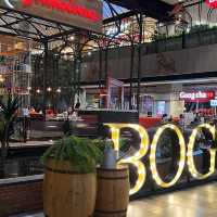 Pakuwon City Mall內的Food Society
