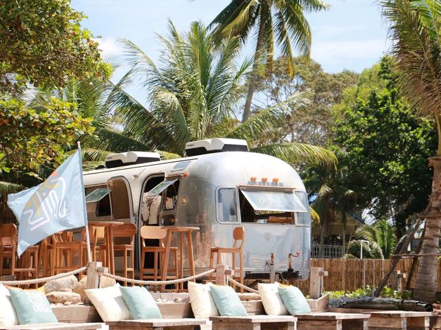 SHE SAILS - Cafe & Beach club 🏝️