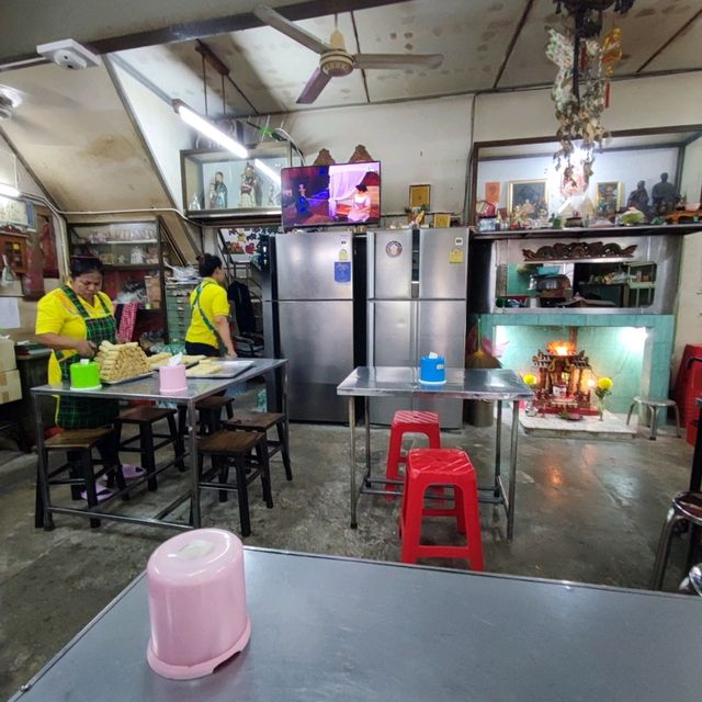 Chinese Restaurant in Hatyai Alley