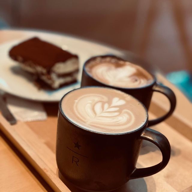 📍Starbucks Reserve Roastery Tokyo Large