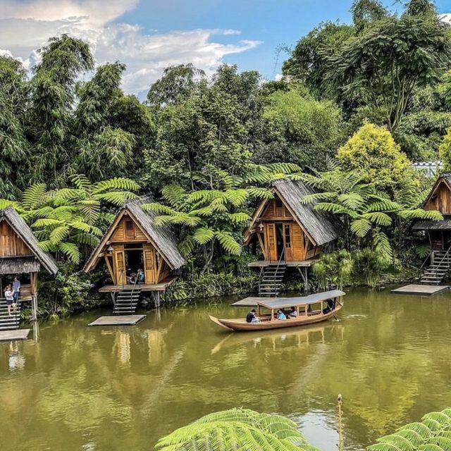 Dusun Bambu, Cisarua, Bandung
