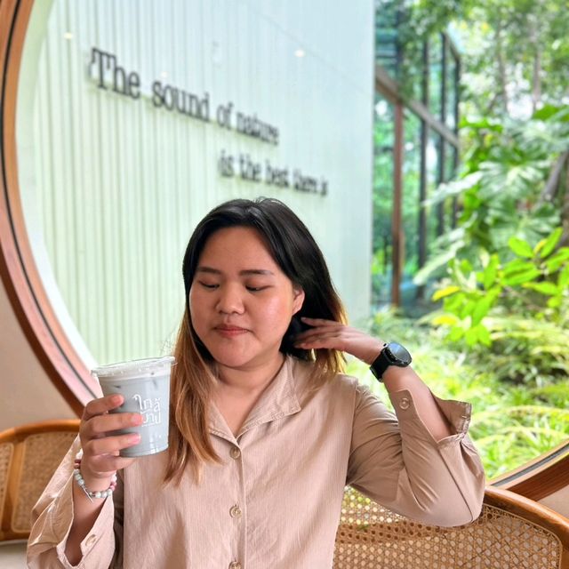 ใกล้บ้าน in the garden ☕️ คาเฟ่แห่งความอบอุ่น