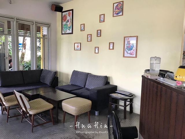 ร้านกาแฟข้างบ้าน ปากซอยหัวหิน 83 