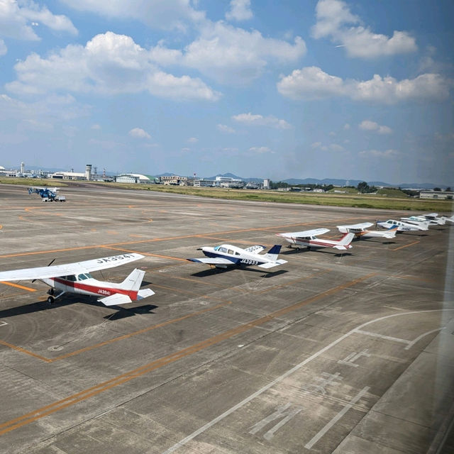 飛行機の離着陸が間近で見学できる航空ミュージアム