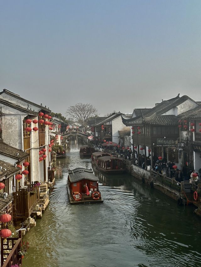 A street that transports you back in time 🏮🏞️🇨🇳