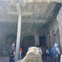 【ジョージア🇬🇪/月面のような岩でできた街の遺跡】