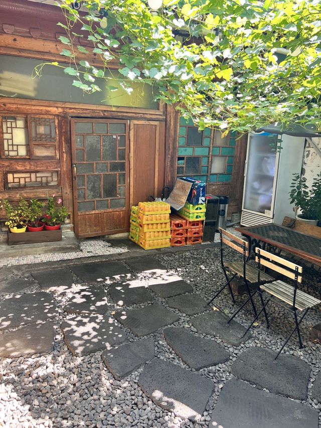 〖 ソウル･景福宮〗おしゃれ韓屋でハンバーガーランチ🍔♥