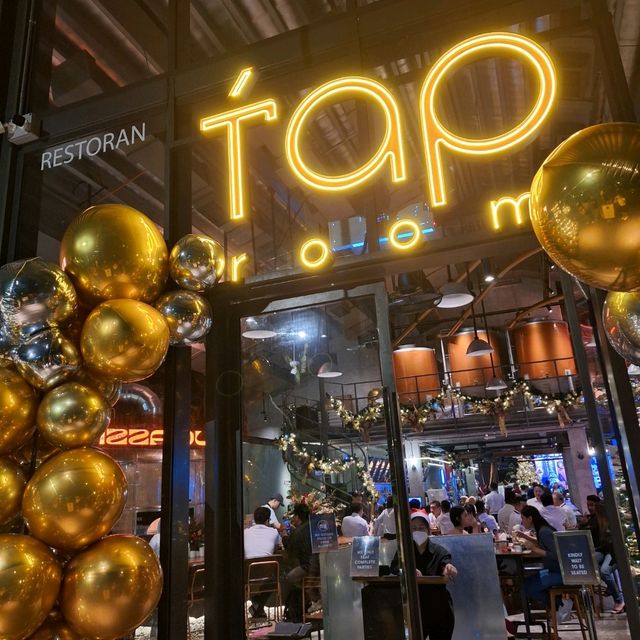 TAP ROOM KL @ Bamboo Hills