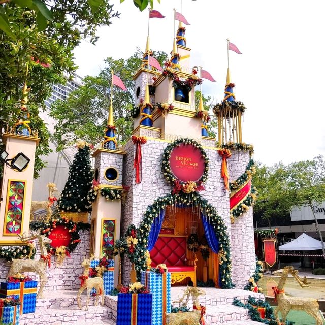 Shopping &Food Fair In A Magical Kingdom