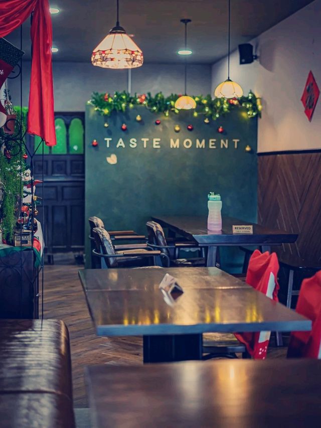 Taste Moment Cafe