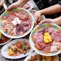 หมูกระทะ วิวดี ติดแม่น้ำเจ้าพระยา! บรรยากาศดีเวอร์