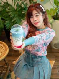 trat my home cafe 🍦🍰🏠